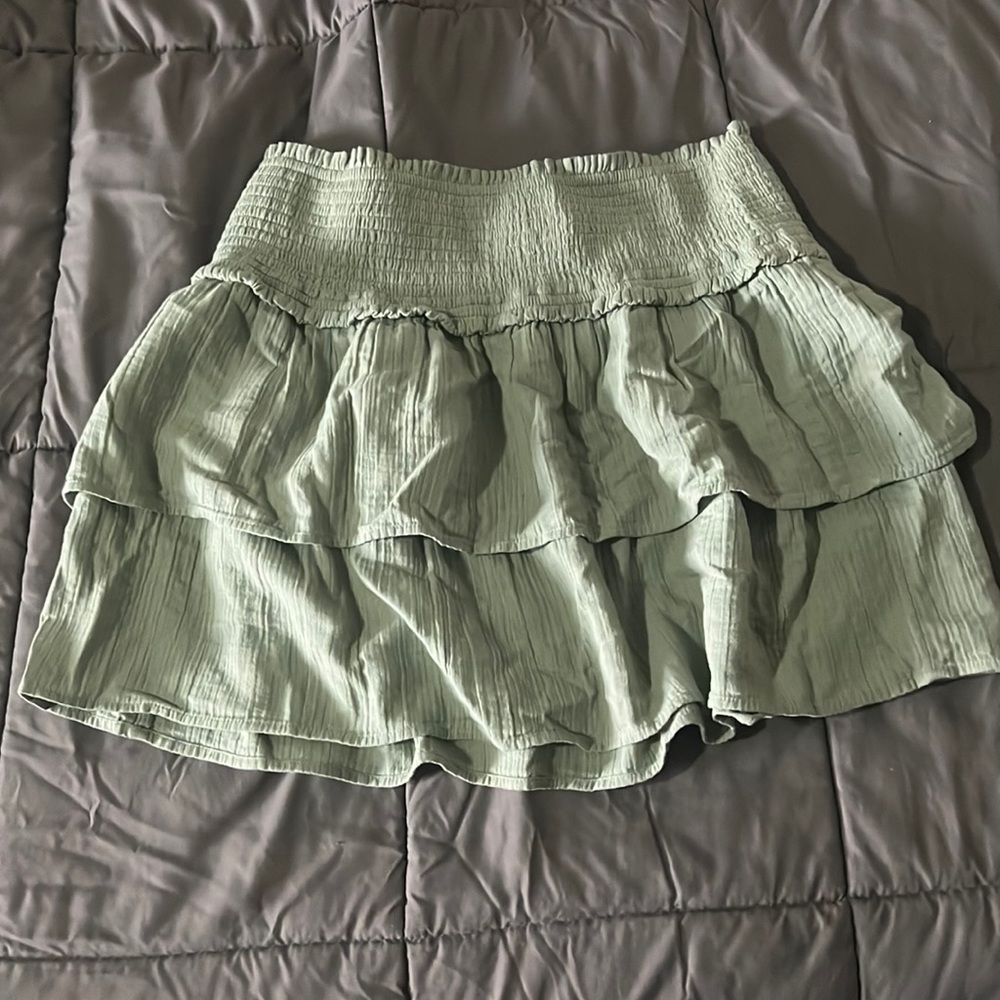 Vineyard vines skirt